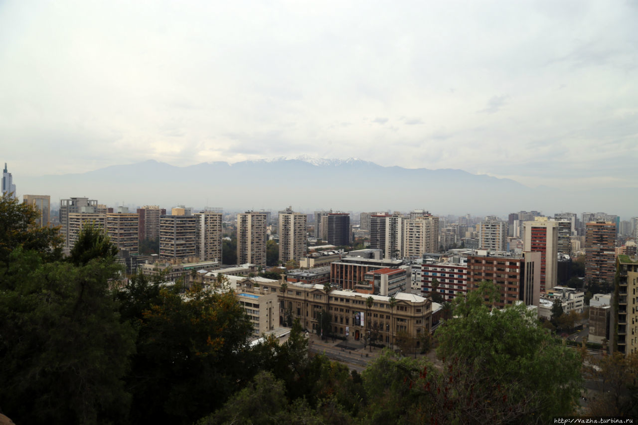 Вид на Сантьяго с холма святой Люсии Сантьяго, Чили