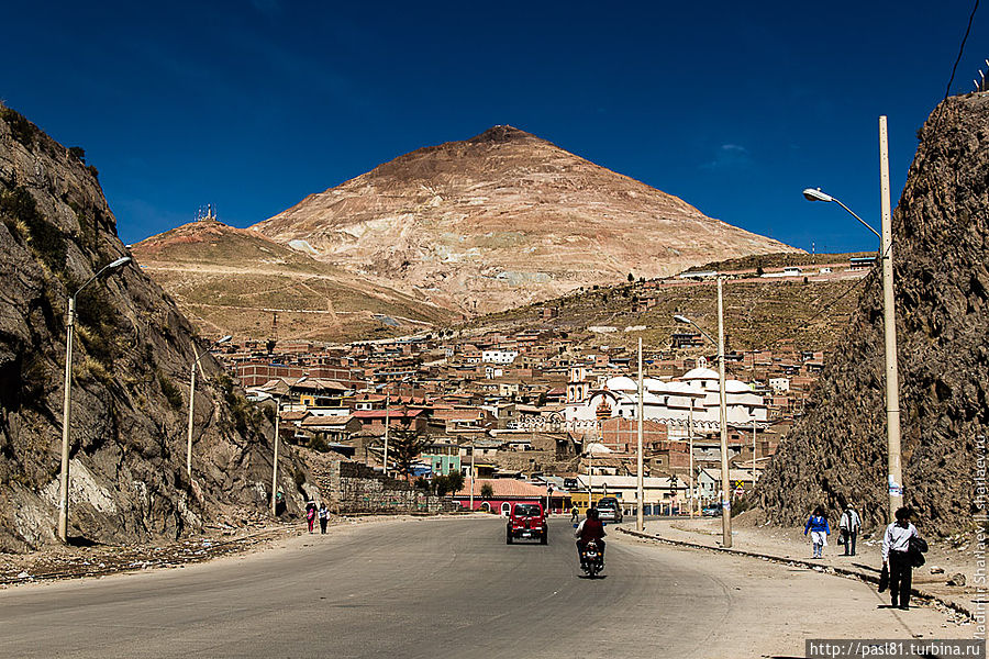 Шахтеры на дорогах Департамент Потоси, Боливия