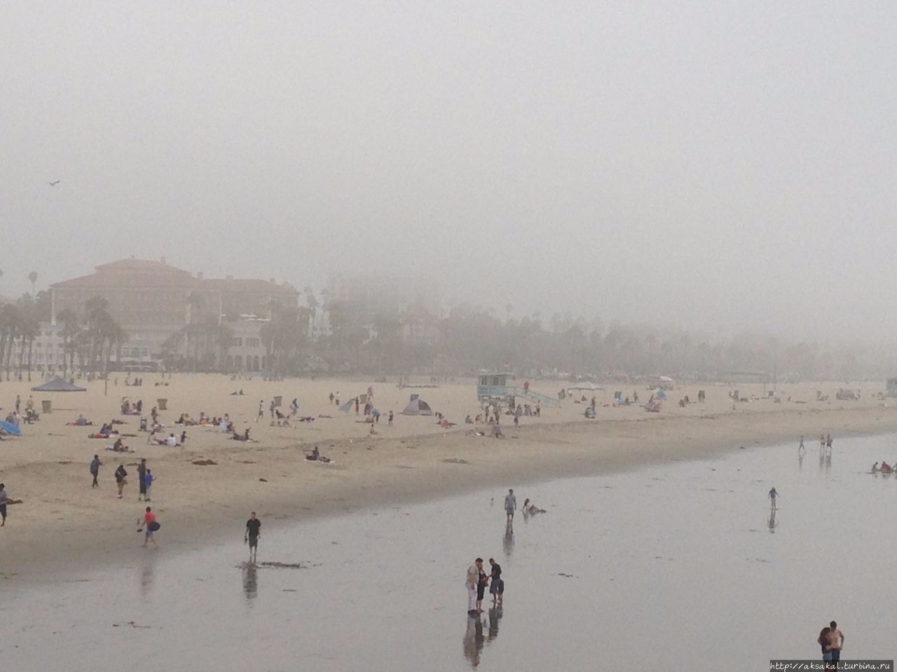Санта Моника в тумане. Лос-Анжелес, CША