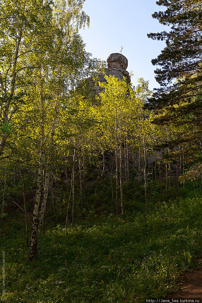 Скала Церковка. С этой ст