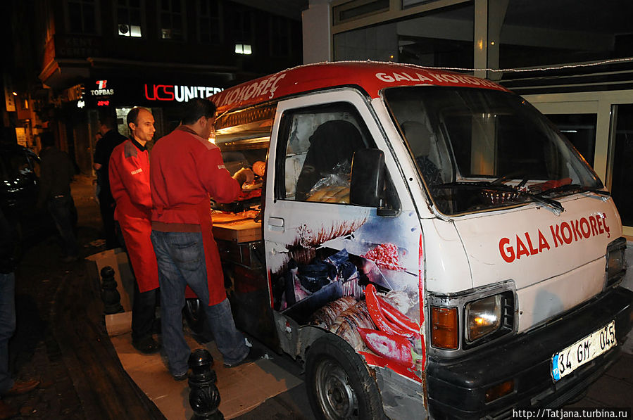 Быстрые зарисовки в Стамбуле Стамбул, Турция Быстрые зарисовки в Стамбуле Стамбул, Турция