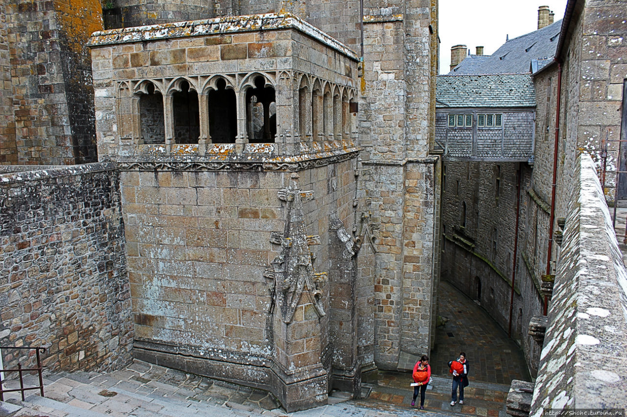 Красавица, что манит близостью и дразнит недоступностью Мон-Сен-Мишель, Франция Красавица, что манит близостью и дразнит недоступностью Мон-Сен-Мишель, Франция