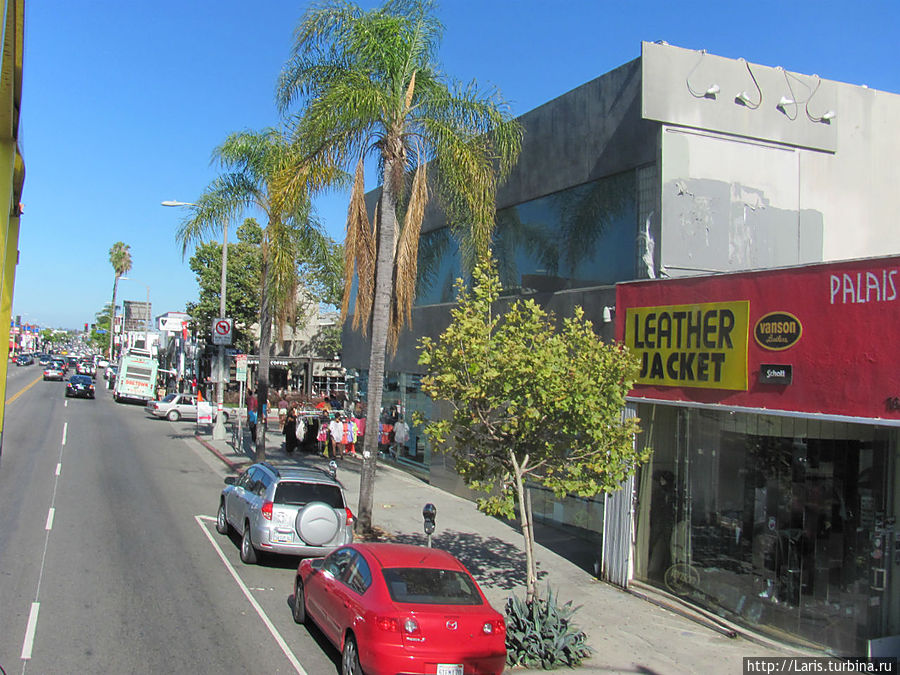 Типична улица ЛА Типична улица ЛА