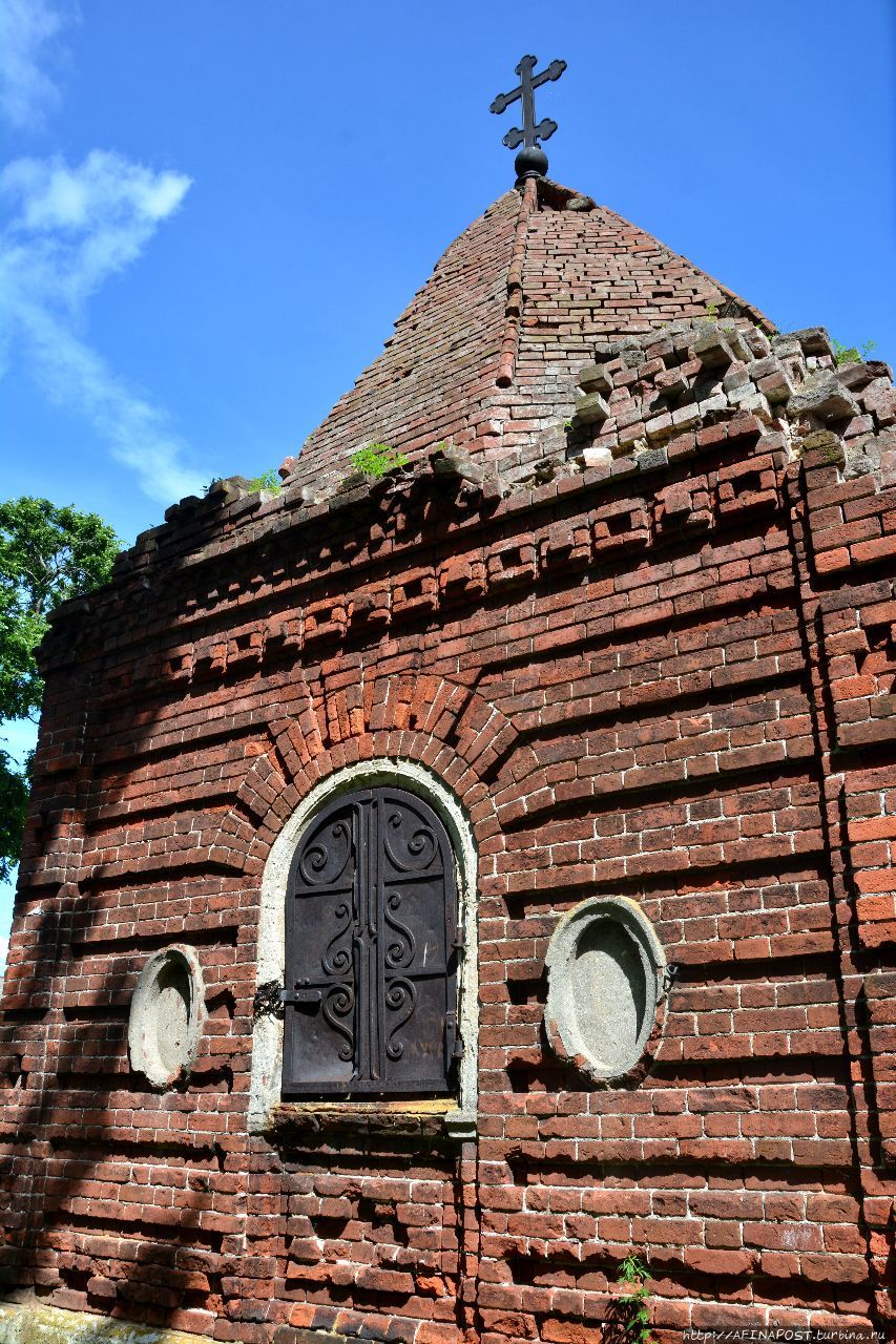 Троицкая церковь Тутаев, Россия