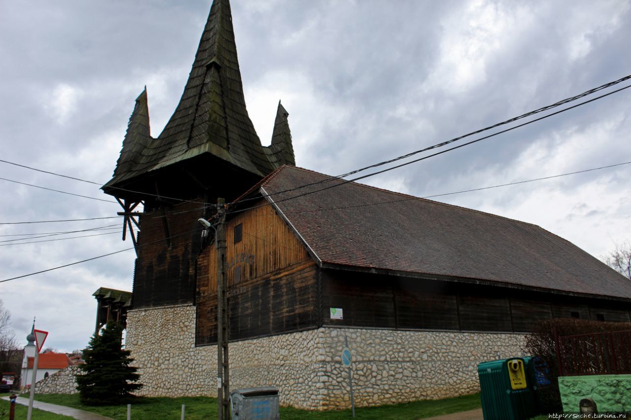 Церковь св. Михаила и Городская ратуша Какашд, Венгрия