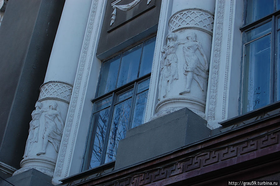 Первомайская, 75 Первомайская, 75