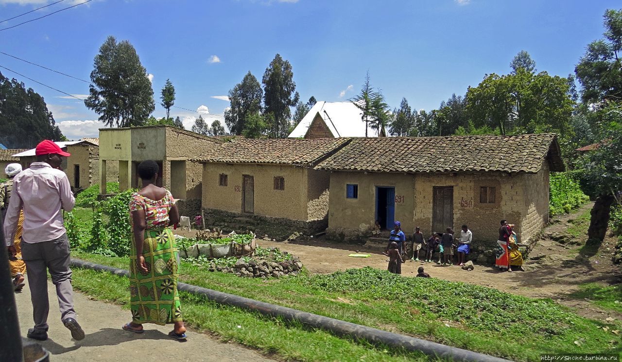 Картинки из Руанды, незапланированное знакомство Кигали, Руанда