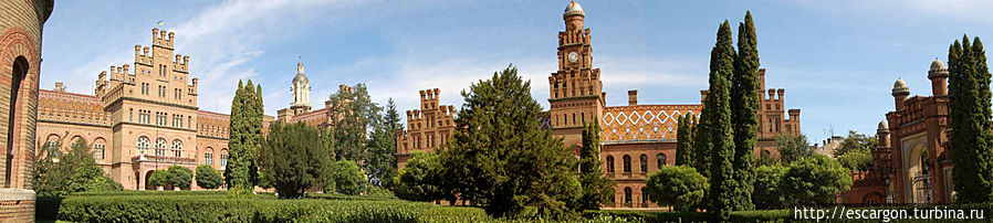 фото из википедии(http://uk.wikipedia.org)
Резиденция митрополитов Буковины и Далмации, сейчас Черновицкий национальный университет имени Юрия Федьковича
фото из википедии(http://uk.wikipedia.org)
Резиденция митрополитов Буковины и Далмации, сейчас Черновицкий национальный университет имени Юрия Федьковича