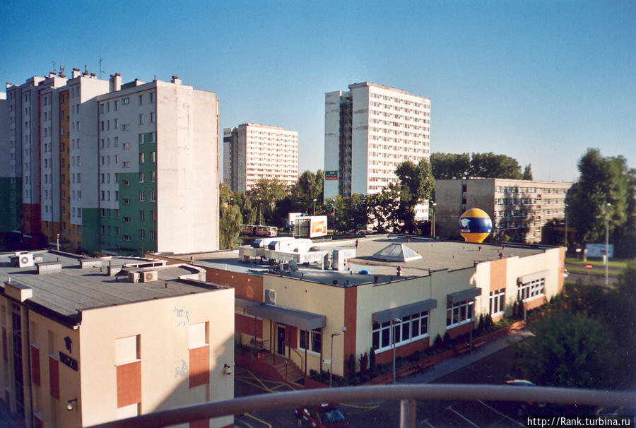 Новые районы Кракова (аллея Армии Крайовэй) Новые районы Кракова (аллея Армии Крайовэй)