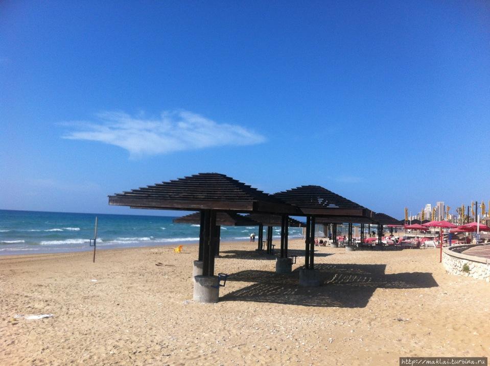 Пляж Дадо Замир. Хайфа, Израиль