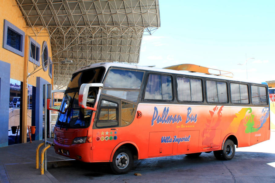 Автобус маршрута Потоси — Сукре Потоси, Боливия