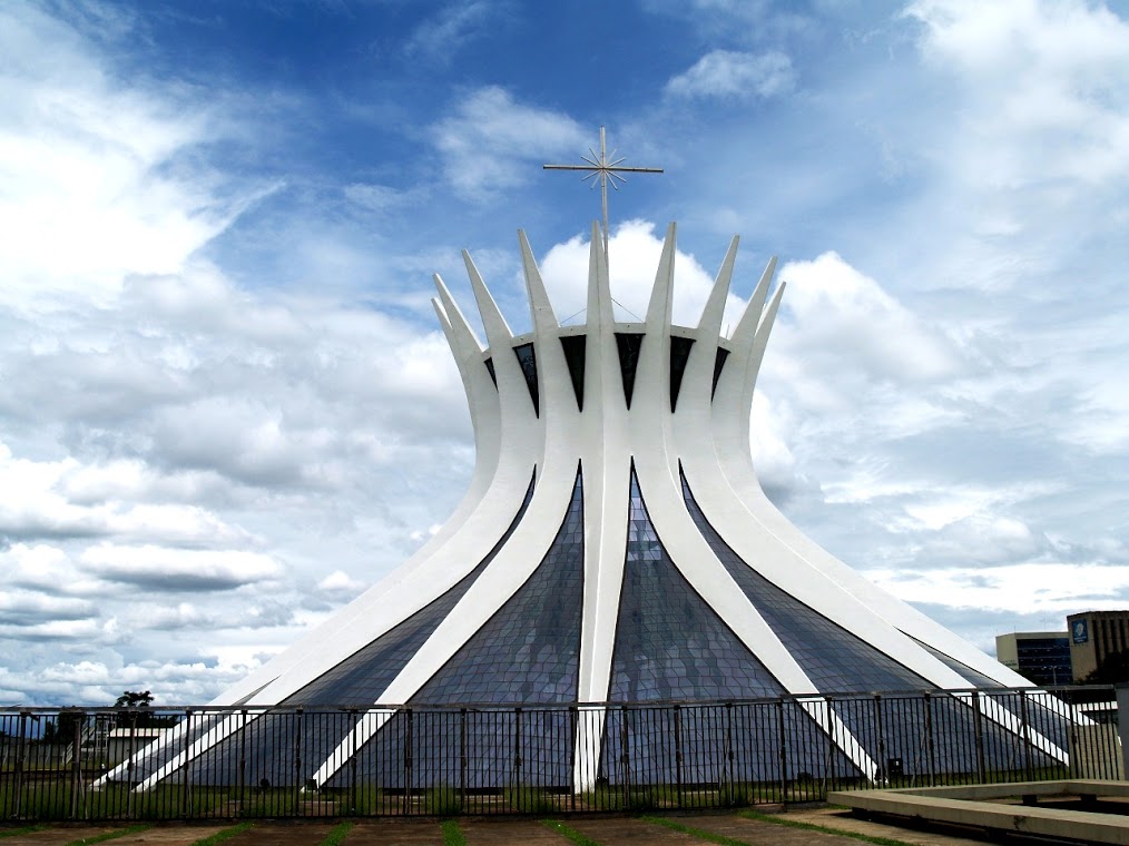 Кафедральный собор / Catedral Metropolitana de Brasília