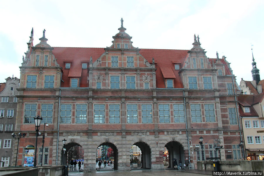 Зелёные ворота Гданьска. Зелёные ворота Гданьска.