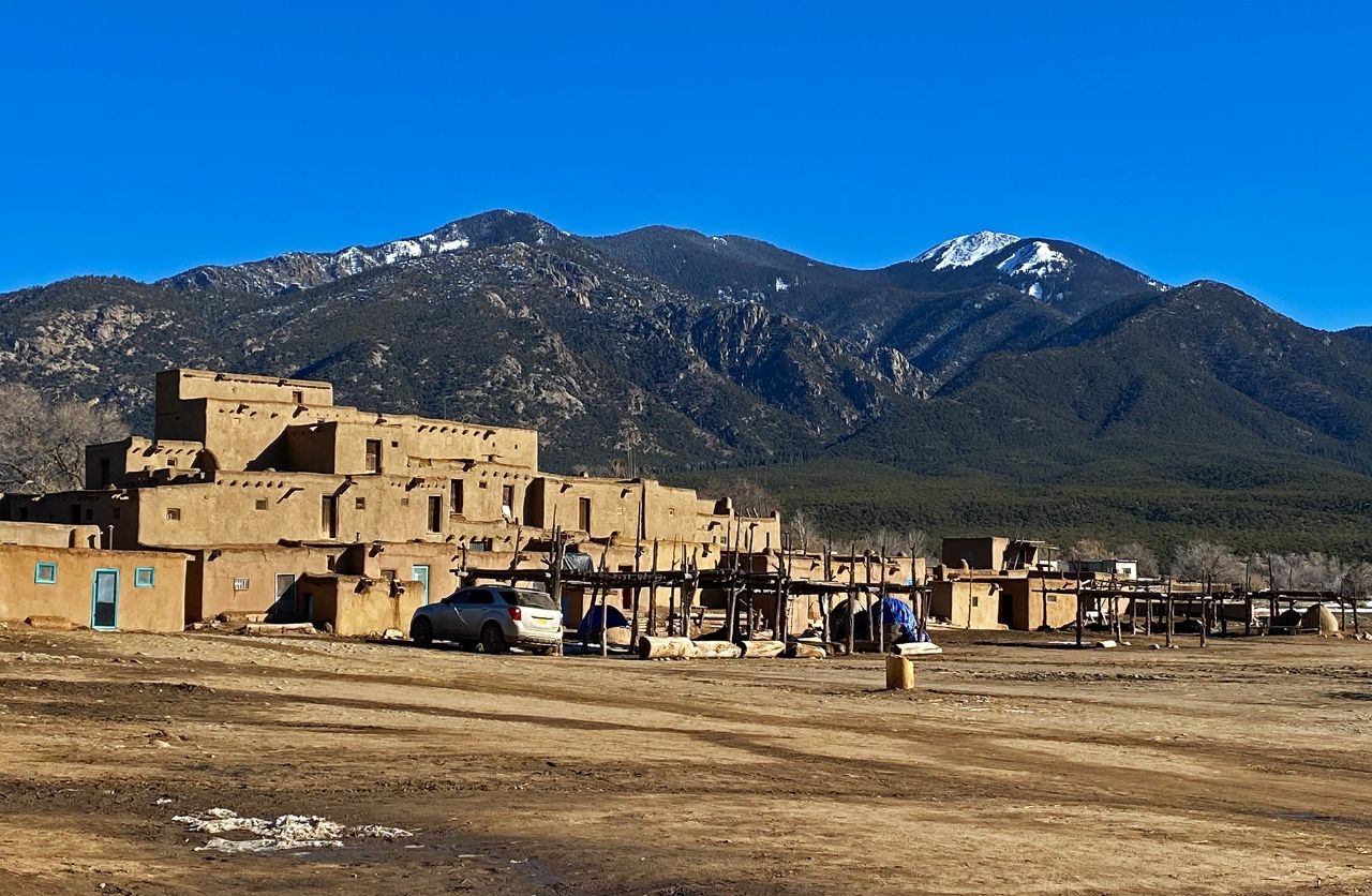Индейская деревня Таос Пуэбло / Taos Pueblo