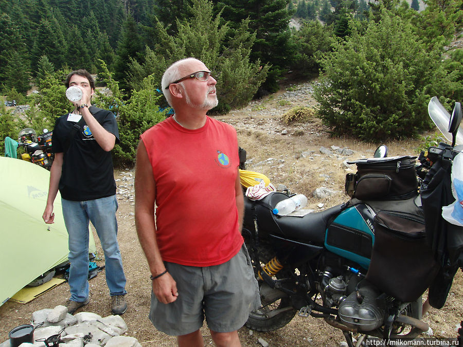 Встреча мотоциклистов Horizons Unlimited Праманда, Греция Встреча мотоциклистов Horizons Unlimited Праманда, Греция