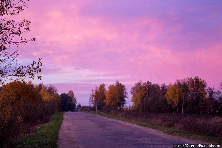 Неожиданный час чудесно-яркого октября Истра, Россия