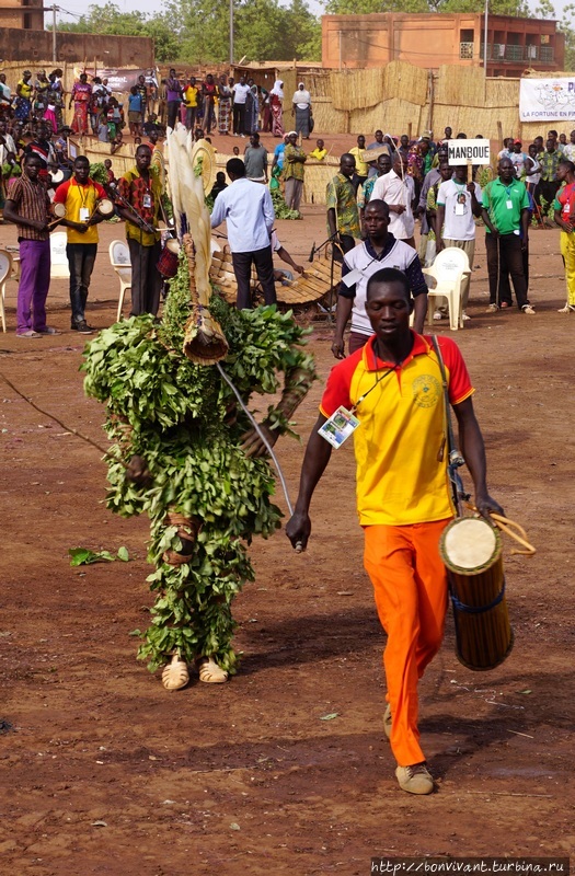 Фестиваль масок Дедугу, Буркина-Фасо