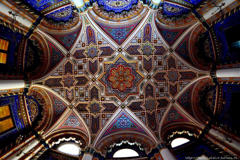 Византийский Зал Кастэлло Саммеззано Флоренция, Италия
