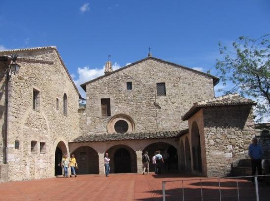 Церковь Сан-Дамиано / San Damiano church