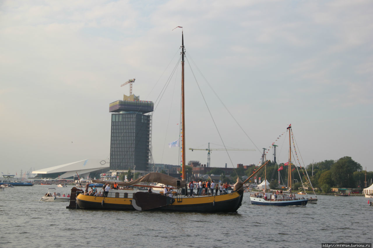 Паруса Амстердама 2015 Амстердам, Нидерланды