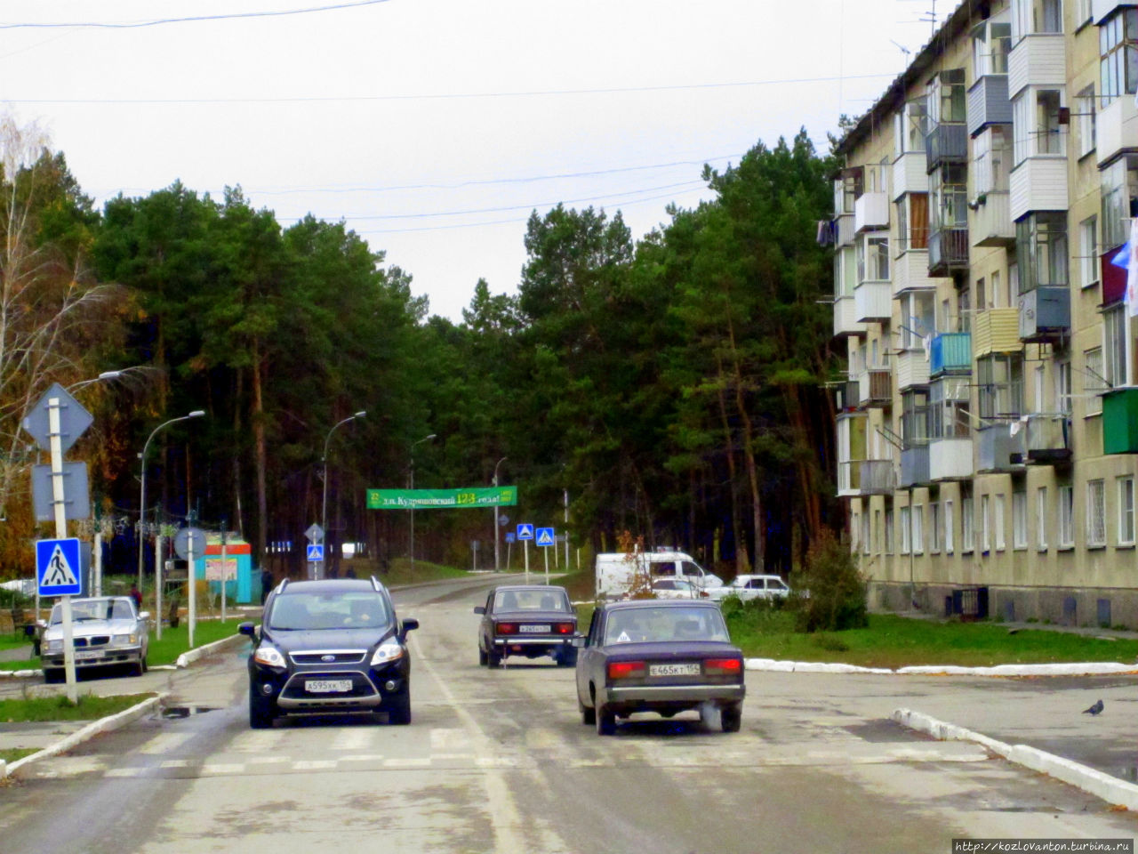 Въезд в поселок со стороны Колыванской трассы. Кудряшовский, Россия