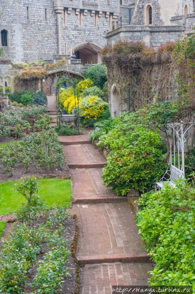Укромный сад около Круглой Башни в Виндзоре. Фото из интернета Виндзор, Великобритания
