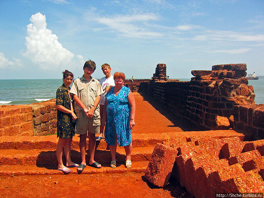 Португальский форт Агуада на Гоа Синкверим, Индия
