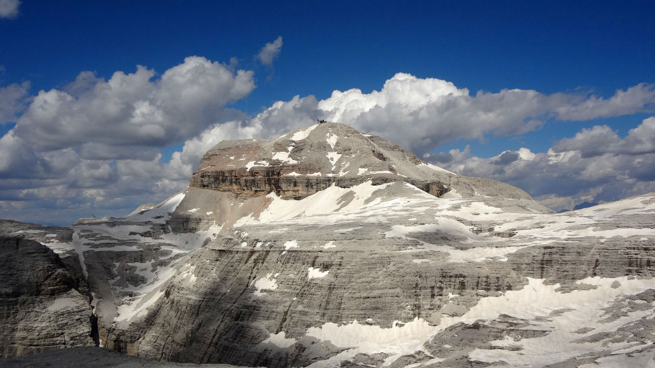 Biz Boe, на эту вершину мы бежим во время Dolomite Skyrace Канацеи, Италия