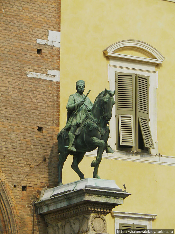 Феррара. Палаццо Комунале Феррара, Италия Феррара. Палаццо Комунале Феррара, Италия