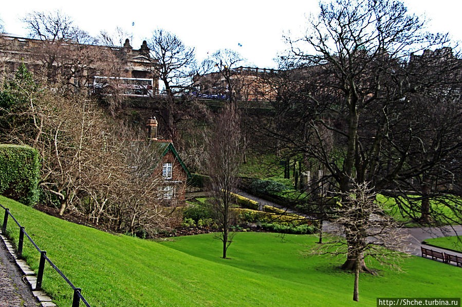 West Princes Street Gardens — центральный парк Эдинбурга Эдинбург, Великобритания