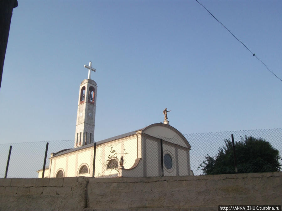 Православный храм. Шкодер, Албания Православный храм. Шкодер, Албания