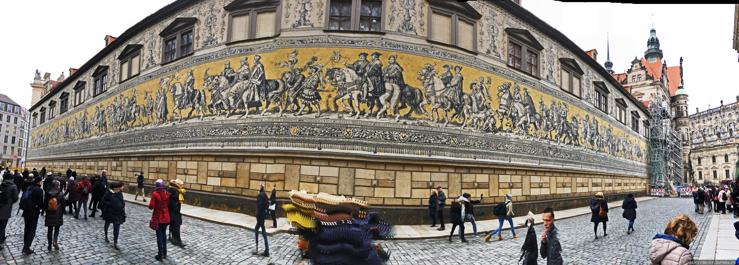 Конюшенный двор Дрезден, Германия