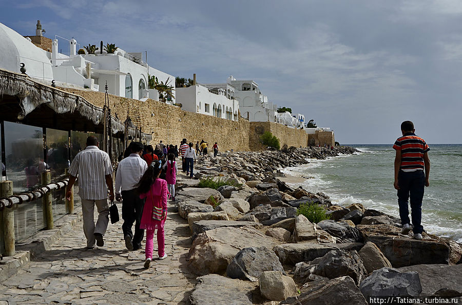 Хаммамет от рассвета до заката Хаммамет, Тунис Хаммамет от рассвета до заката Хаммамет, Тунис