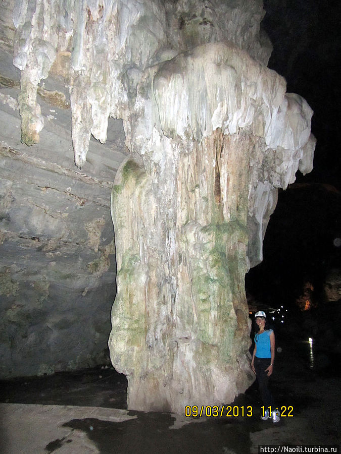 Огромный каменный гриб Национальный парк Пещеры Какахуамилпа, Мексика