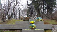 Памятник Вячеславу Черноволу, герою Украины