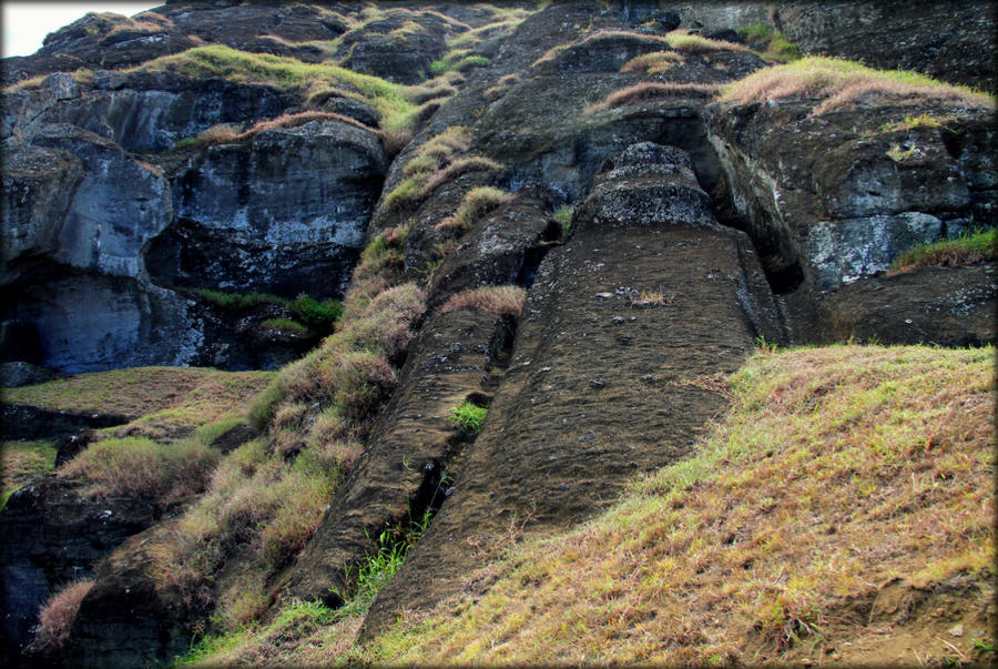 Достопримечательности острова Пасхи (RANO RARAKU)