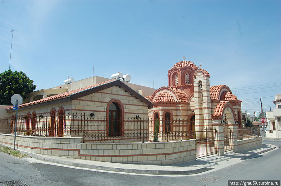 Храм Троицы Ларнака, Кипр