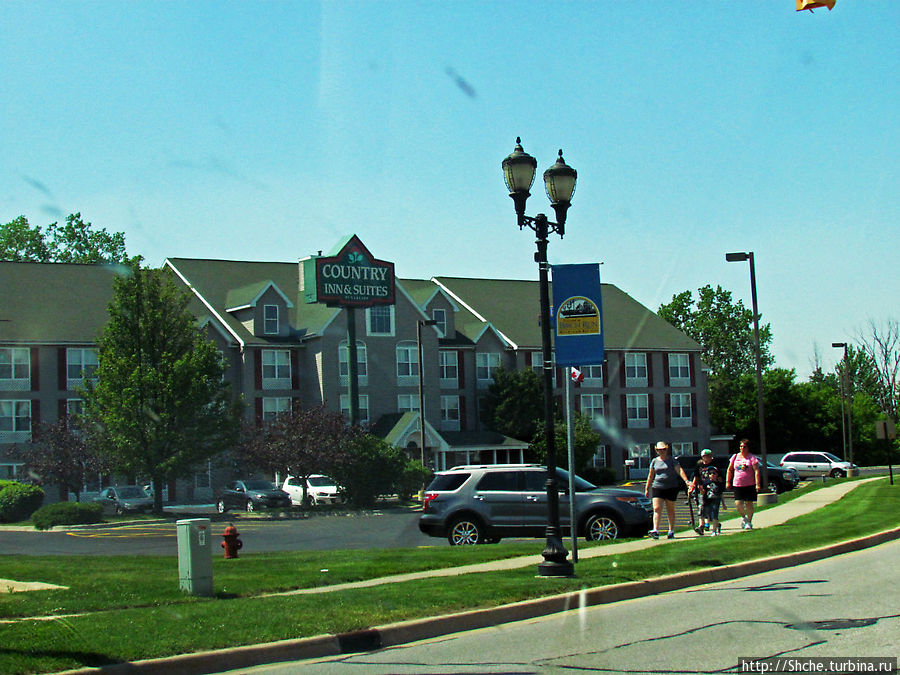 Берч Ран — город, существующий для шоппинга Берч-Ран, CША Берч Ран — город, существующий для шоппинга Берч-Ран, CША