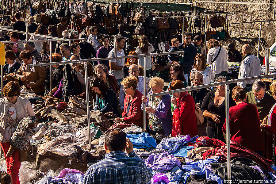 Рынок в Падроне (Padron) Сантьяго-де-Компостела, Испания