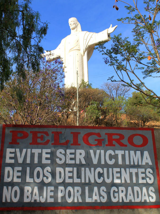 Статуя Христа Кочабамба, Боливия