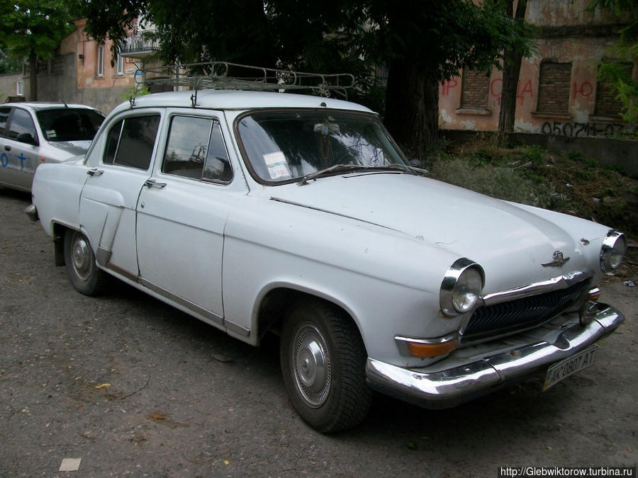 Керчь: город котов и старых автомобилей Керчь, Россия