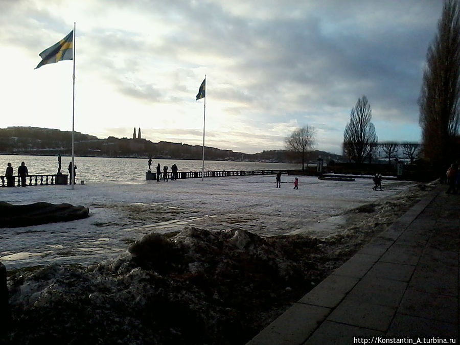 у Ратуши у Ратуши