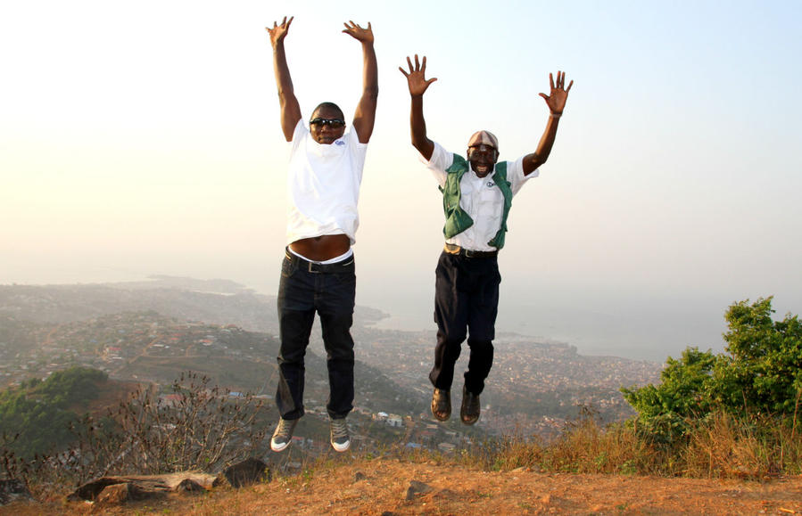 Где во Фритауне на мгновение можно стать счастливым Фритаун, Сьерра-Леоне