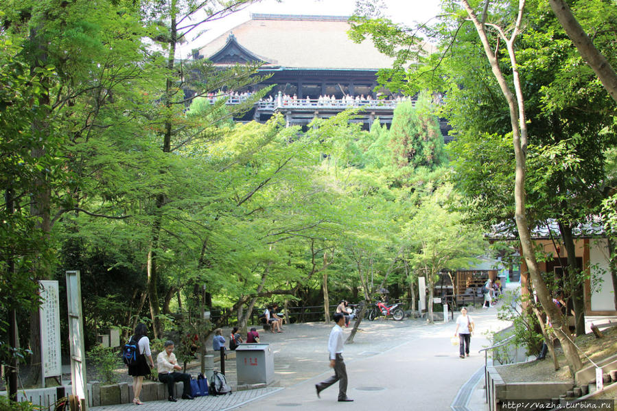Храм Киёмидзу-дэра. Вторая часть Киото, Япония