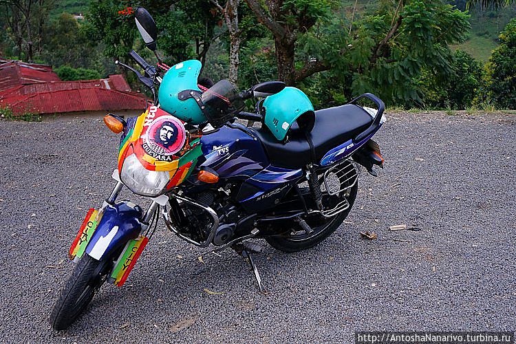 Мототакси. Че Гевара очень популярен Мототакси. Че Гевара очень популярен