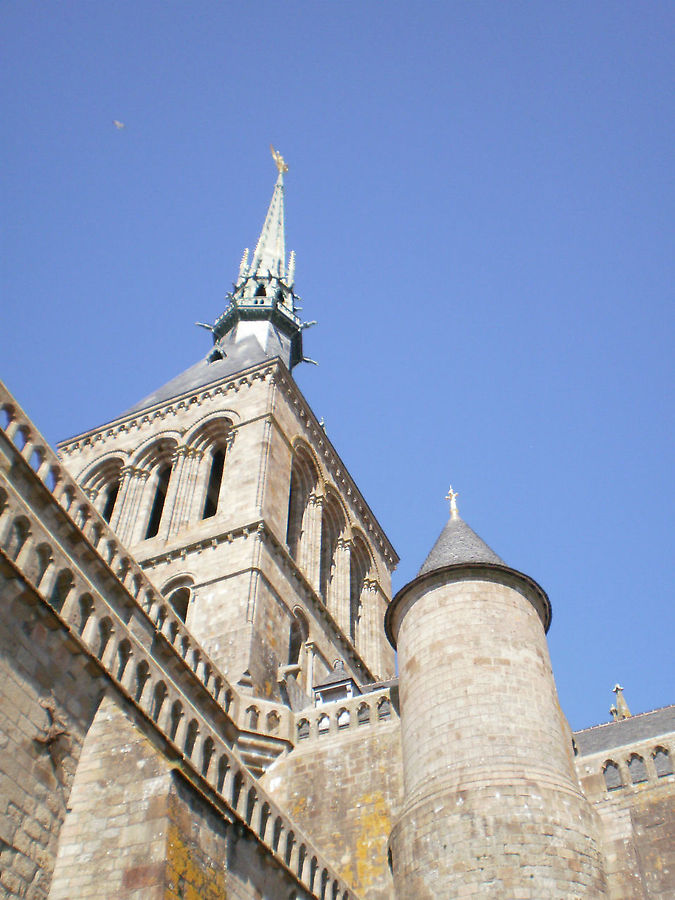 Увидеть прилив Мон-Сен-Мишель, Франция Увидеть прилив Мон-Сен-Мишель, Франция