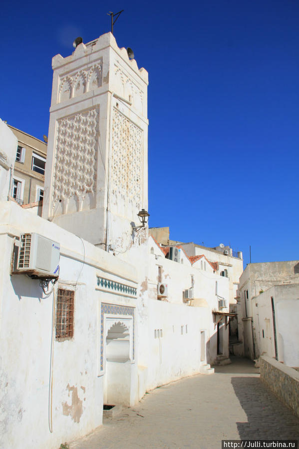 Мечеть Сиди Рамдане, старейшая мечеть Касьбы, 10 век Алжир, Алжир