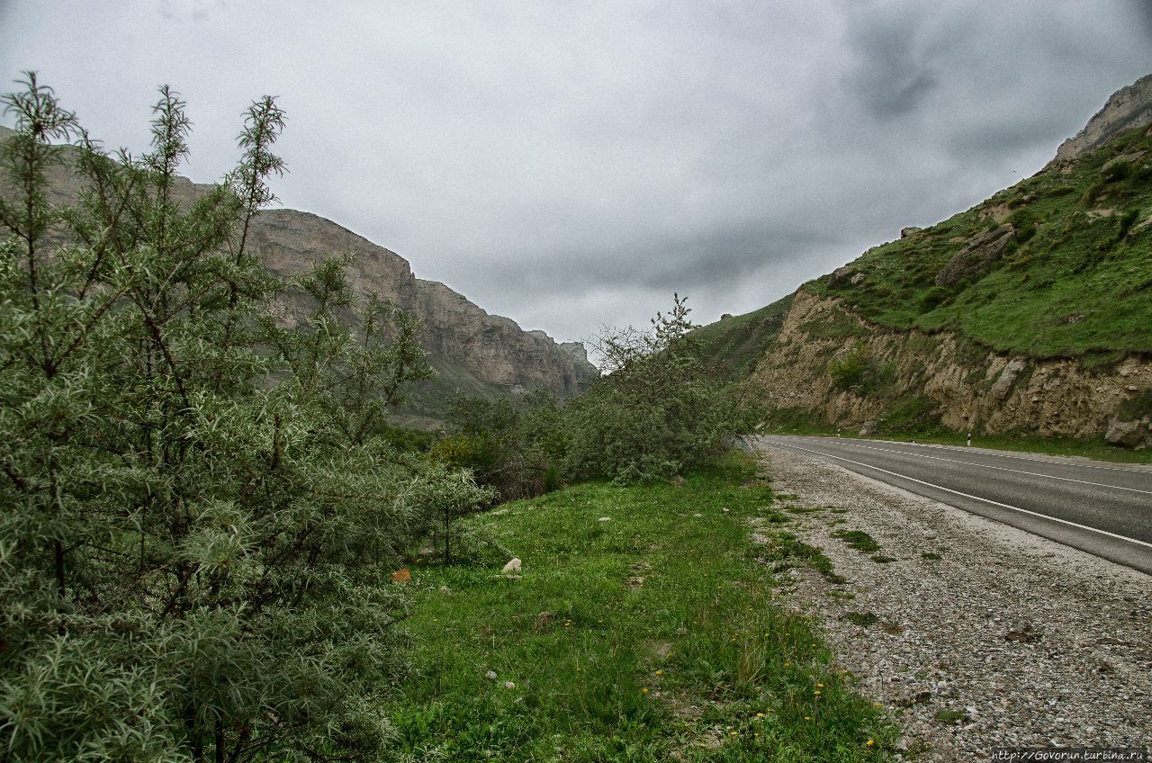 Дороги Кабардино-Балкарии очень живописны. Терскол, Россия
