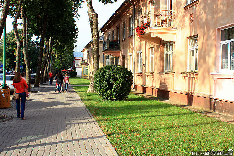 Наш взгляд на улицы и дома города Паланга, Литва