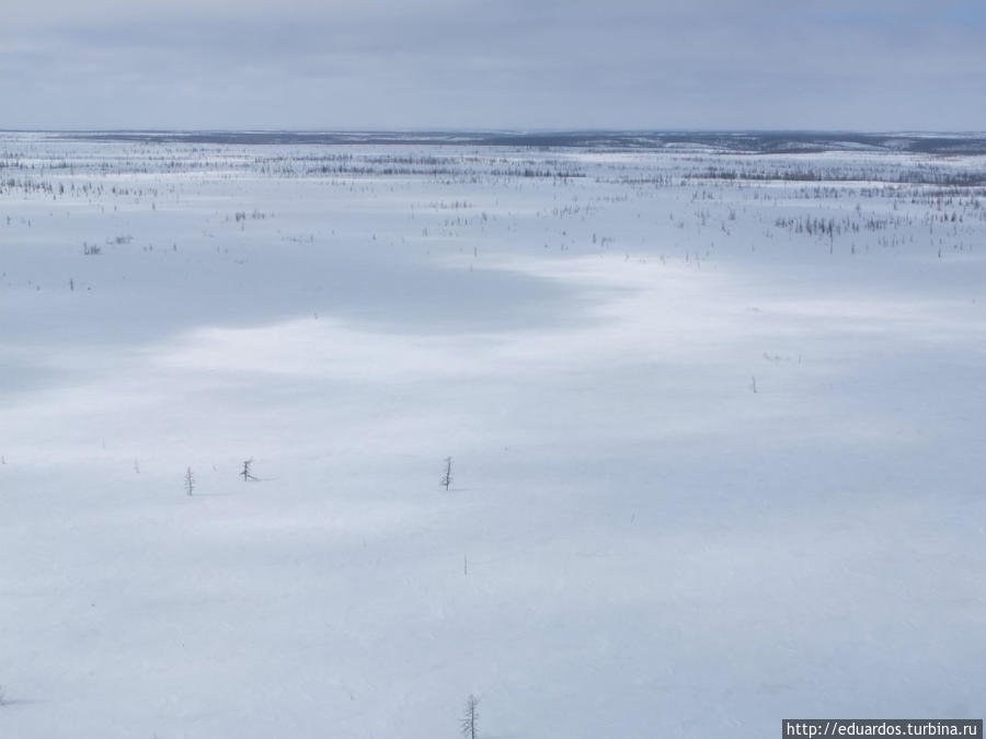 Над тундрой на Colibri Игарка, Россия Над тундрой на Colibri Игарка, Россия